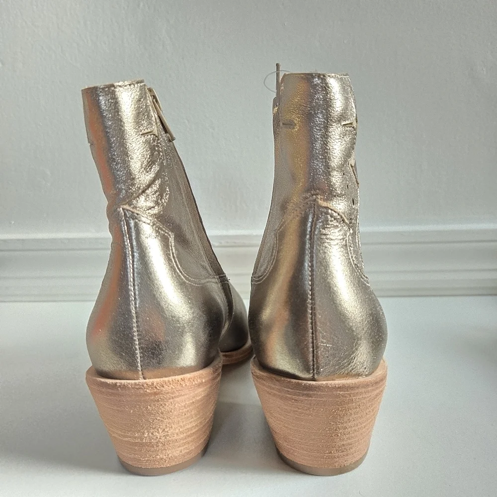New Johnny Was Stargazer Leather Gold Metallic Ankle Western Booties 7.5 US NWT